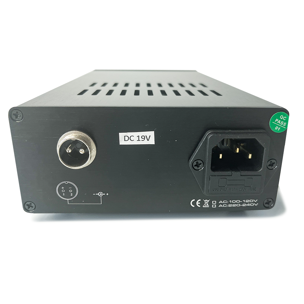 SGC 12V/19V Linear Power Supply 100W rear panel
