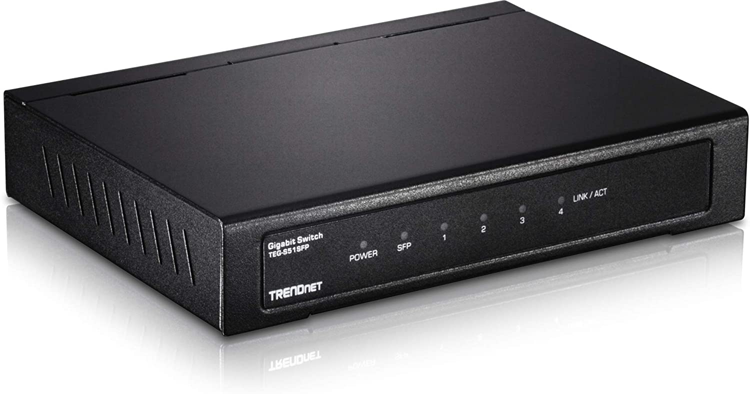 4-Port Gigabit Switch with Fiber Port — front